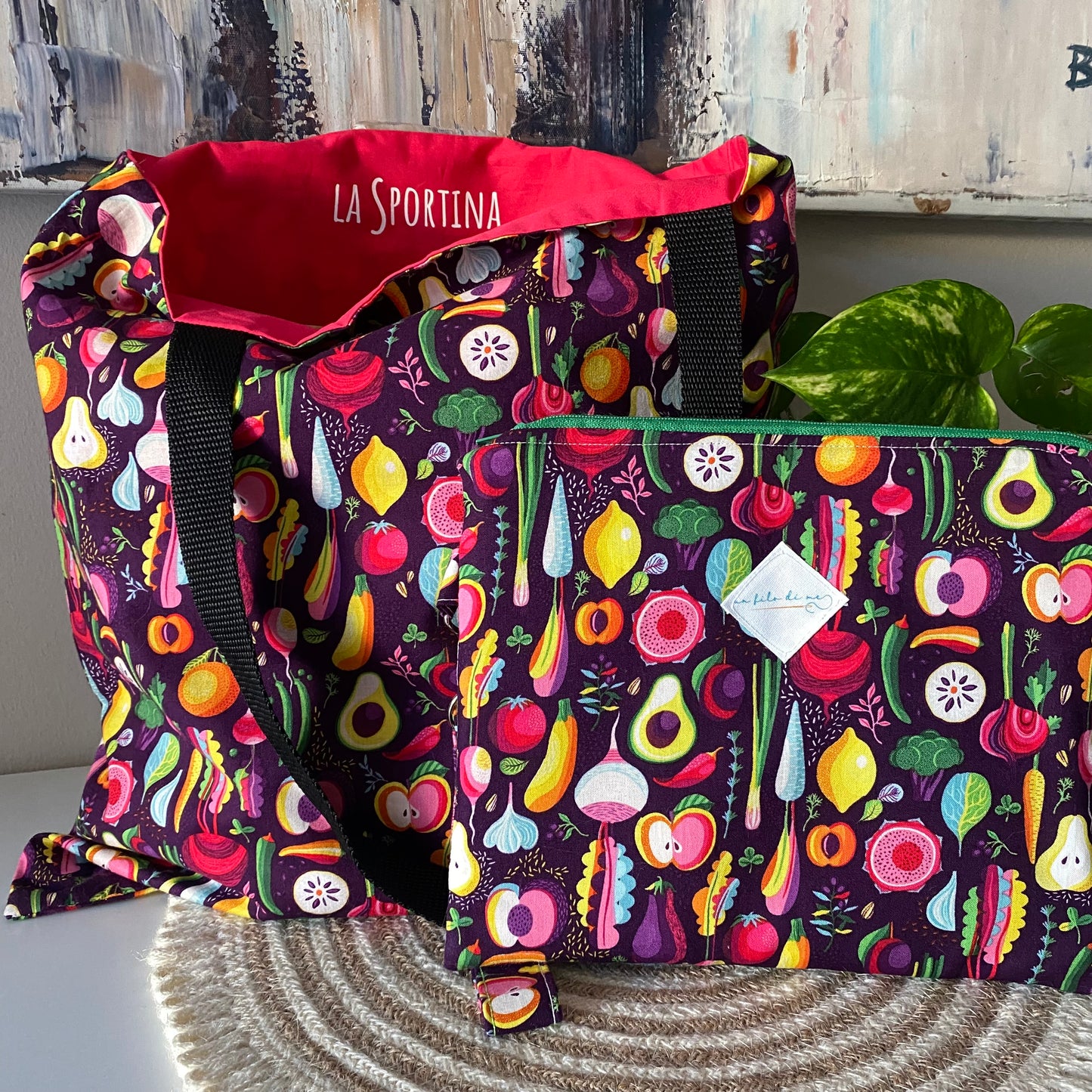 La Sportina + pochette grande con polsino portachiavi - frutta e verdura